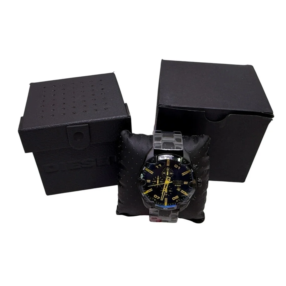 Diesel Mens Spiked Chronograph Watch DZ4609B Black Stainless Steel‎